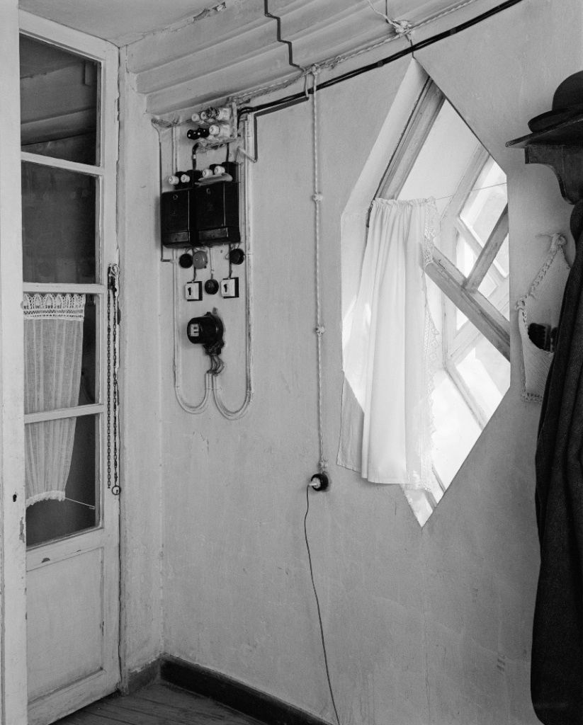 Дом Мельникова, прихожая.