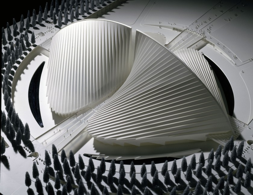529f7cd0e8e44ef5dc000009_santiago-calatrava-the-metamorphosis-of-space_03
