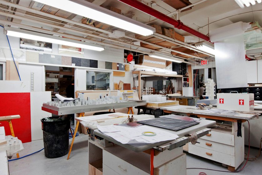 20140223-DEBRIEF-slide-5AUM-superJumbo