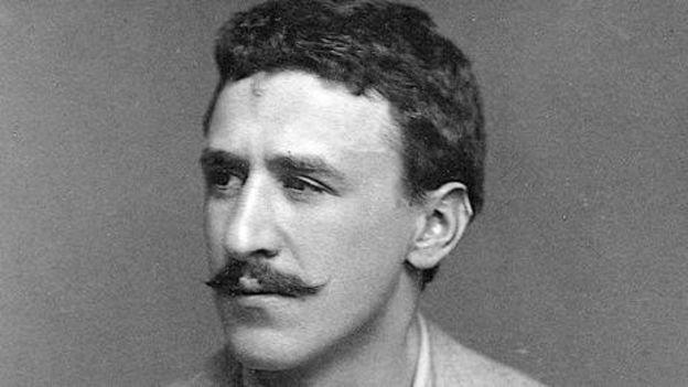 150510121943_mackintosh_2